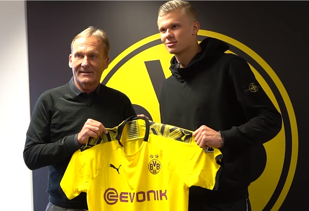 费尔斯新秀赛季连续21场比赛得分上双，超越锡安排在队史第一