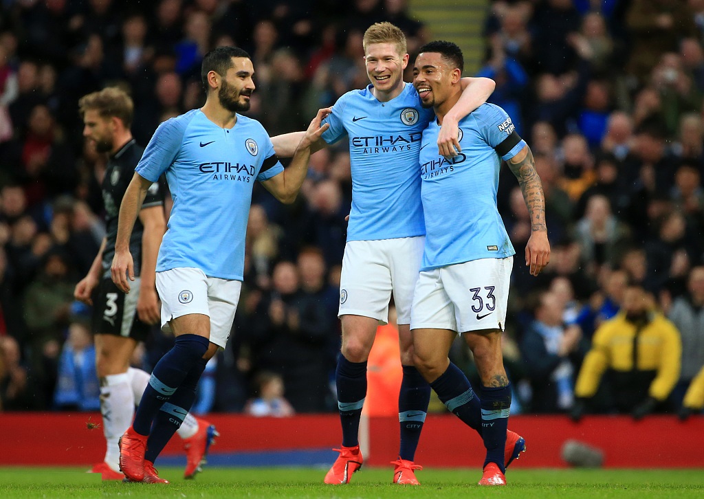 莫雷托：罗马正与曼奇尼谈续约，预计续到2030或2031年