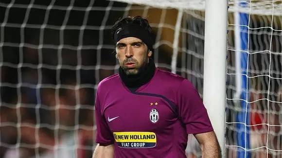 弗里克：我们不关注皇马，明天踢法兰克福的比赛才是最重要的