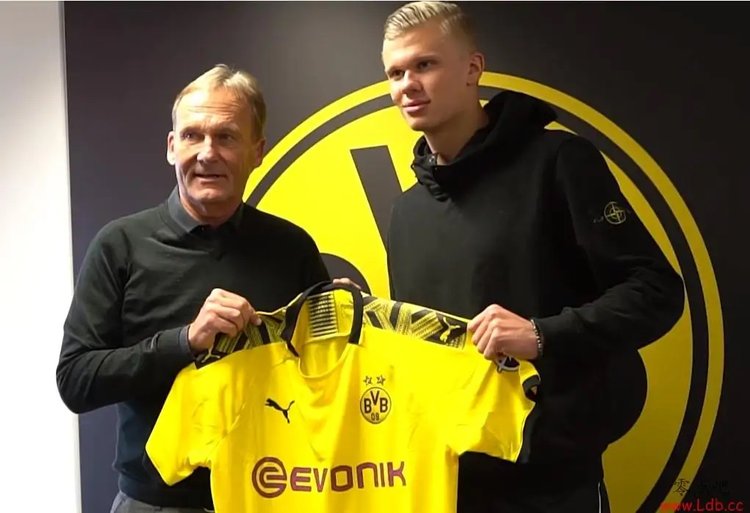 意媒：年薪300万欧的麦肯尼希望涨薪续约，但尤文不愿意接受