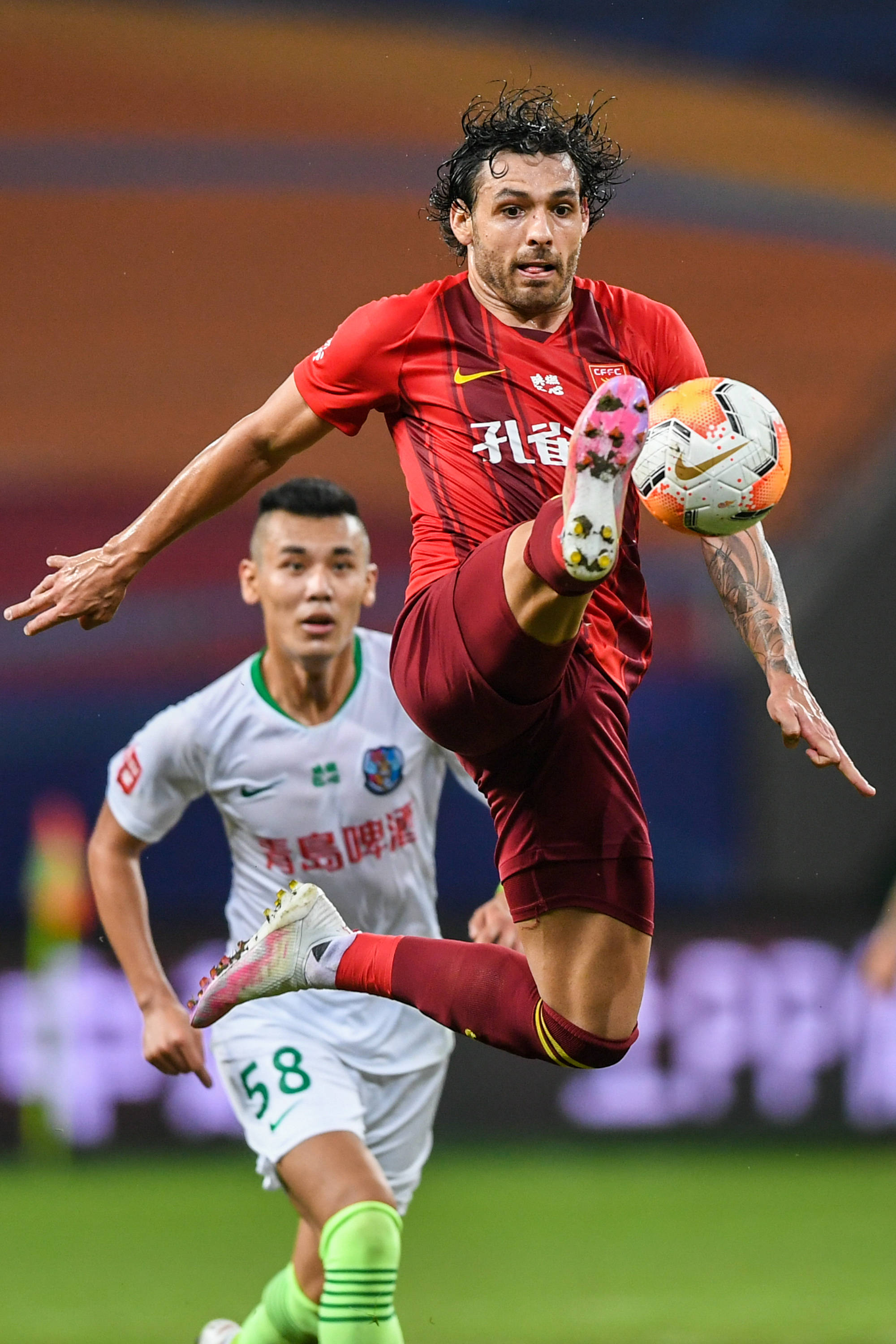 辽宁铁人祝贺重庆铜梁龙冲超：敢打敢拼，晋级中超实至名归（辽宁铁人恭贺重庆铜梁龙冲超：顽强拼搏，晋级中超实至名归）