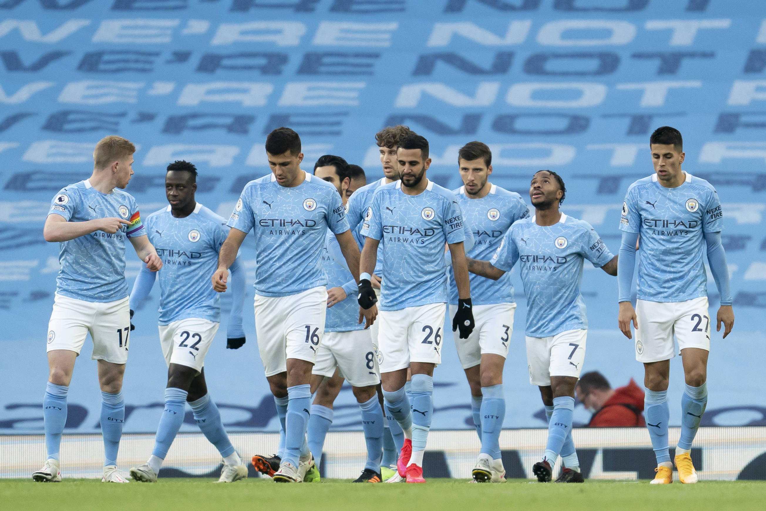 早报：进球大战曼联4-4樱桃；贝蒂斯闷平巴列卡诺（晨报：曼联与樱桃4-4上演进球大战；贝蒂斯与巴列卡诺闷平收场）