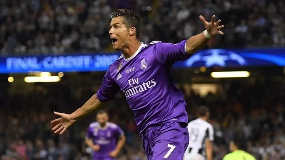 图个吉利？约基奇半场4中3拿到8分8板8助 正负值+26（求个好彩头？约基奇半场4投3中砍下8分8板8助 正负值+26）