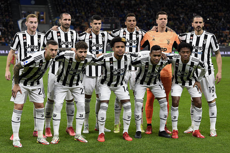 德甲第15轮指南：多特门兴上演普鲁士德比，汉堡盼爆冷法鹰（德甲第15轮看点：多特迎战门兴上演普鲁士德比，汉堡力争爆冷法鹰）